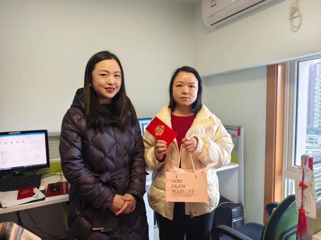 2025-03-08_远瞻赢实业（集团）三八节暖心礼物大派送_7.jpg